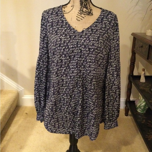 Cabi top - Picture 1 of 8